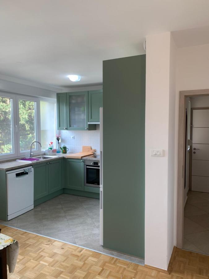 Maraska Park Apartment