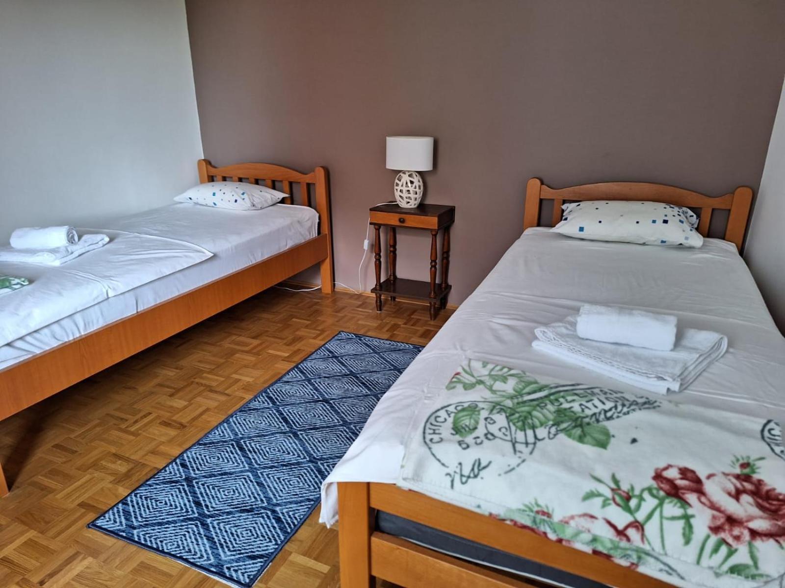 Maraska Park Apartment *